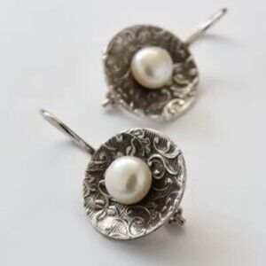 Silver plated Earring with Faux Pearls - New